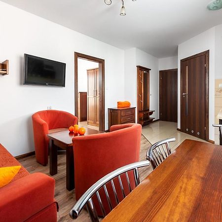 Nemo 2 Hotel Karwia Ngoại thất bức ảnh