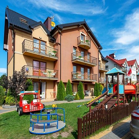 Nemo 2 Hotel Karwia Ngoại thất bức ảnh