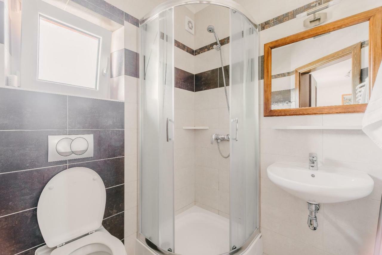 Nemo 2 Hotel Karwia Ngoại thất bức ảnh