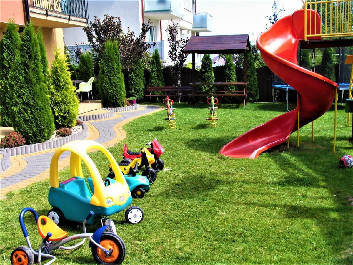 Nemo 2 Hotel Karwia Ngoại thất bức ảnh