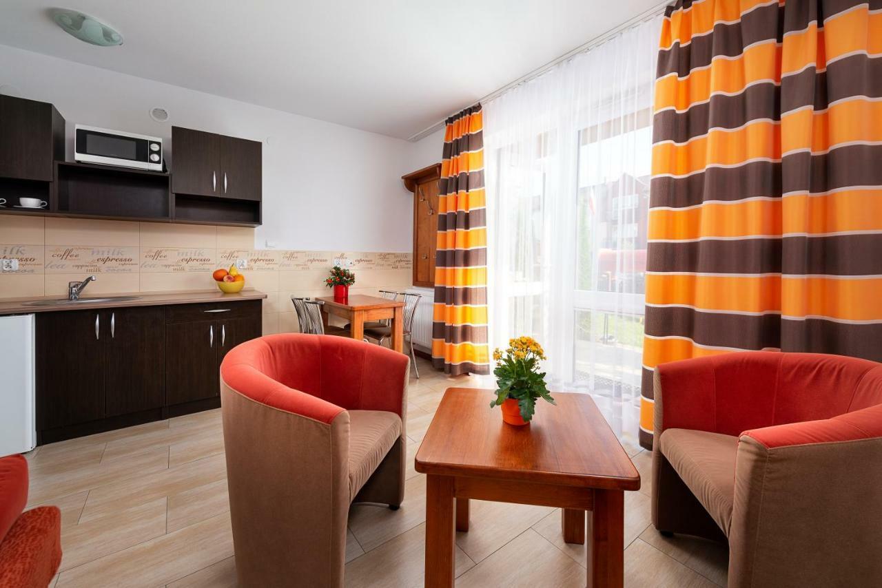 Nemo 2 Hotel Karwia Ngoại thất bức ảnh