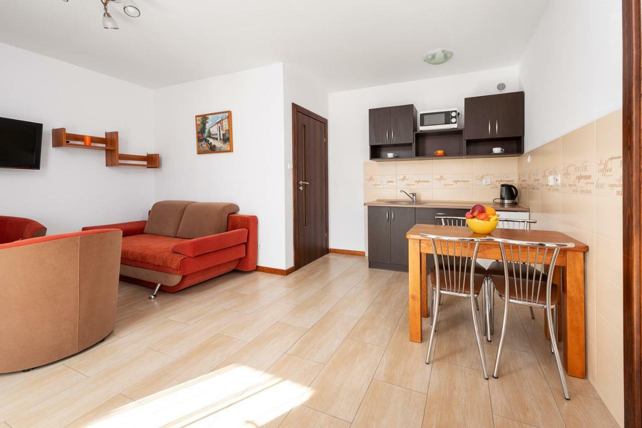 Nemo 2 Hotel Karwia Ngoại thất bức ảnh