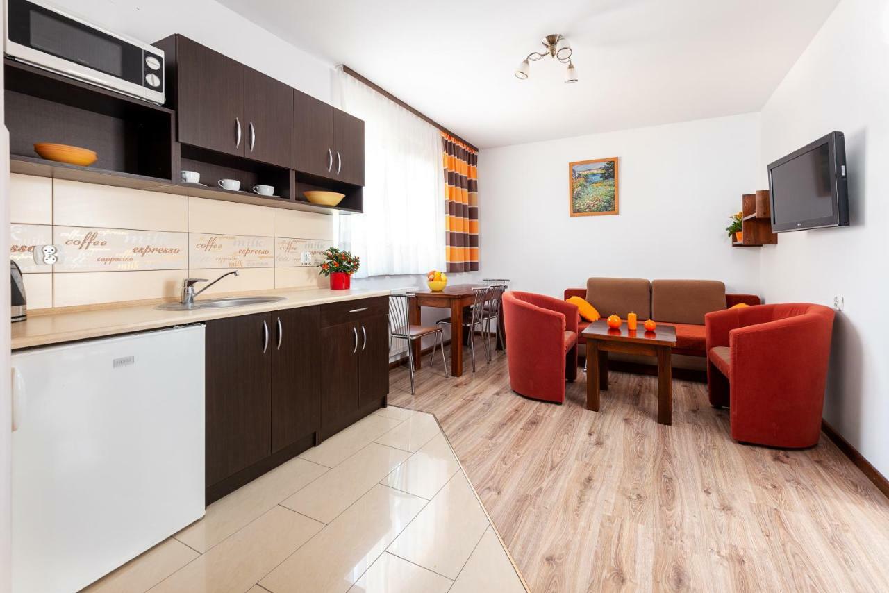 Nemo 2 Hotel Karwia Ngoại thất bức ảnh