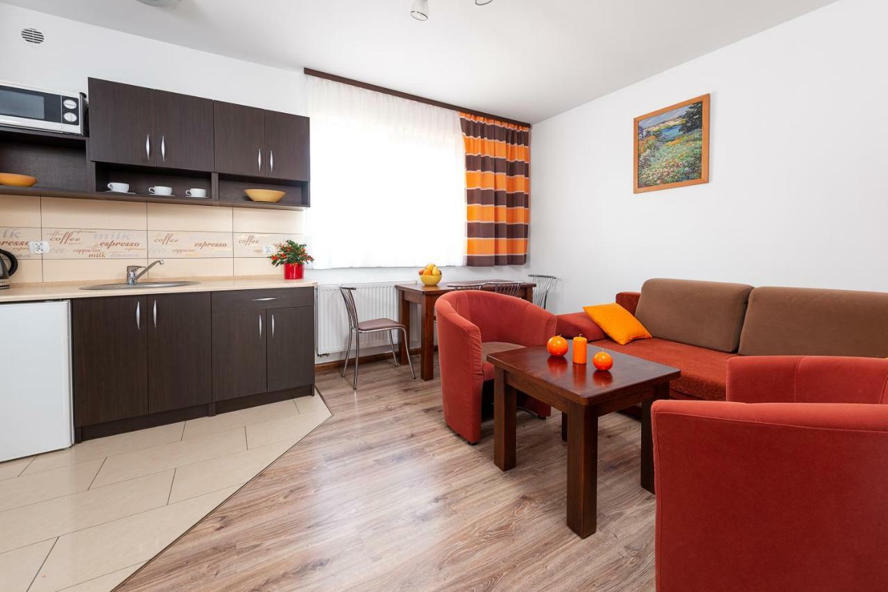 Nemo 2 Hotel Karwia Ngoại thất bức ảnh